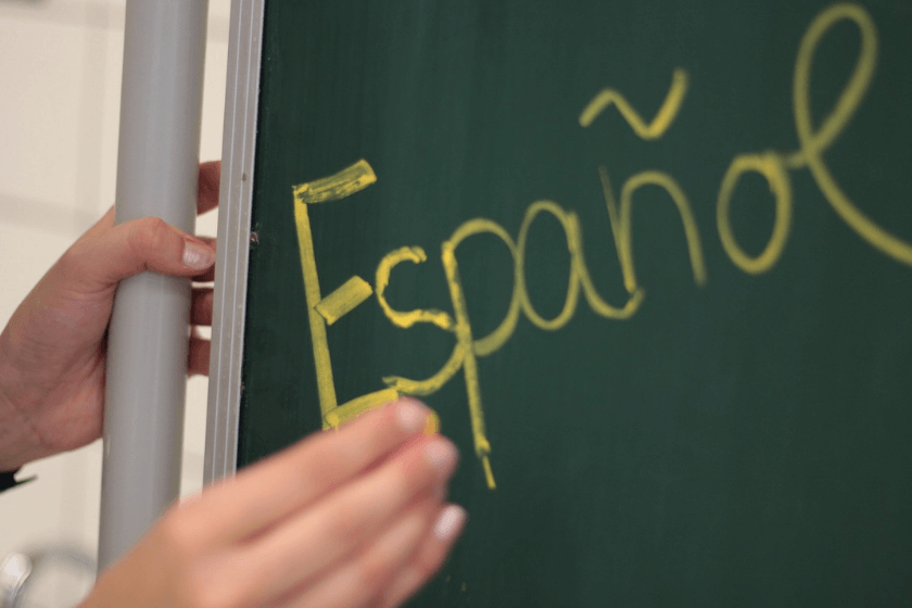 → ¿Cual es la diferencia entre el catalán y el castellano?